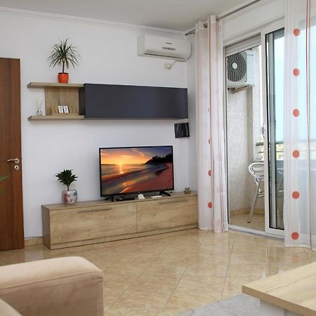 דורס Beautiful Apartment At Port Side! מראה חיצוני תמונה